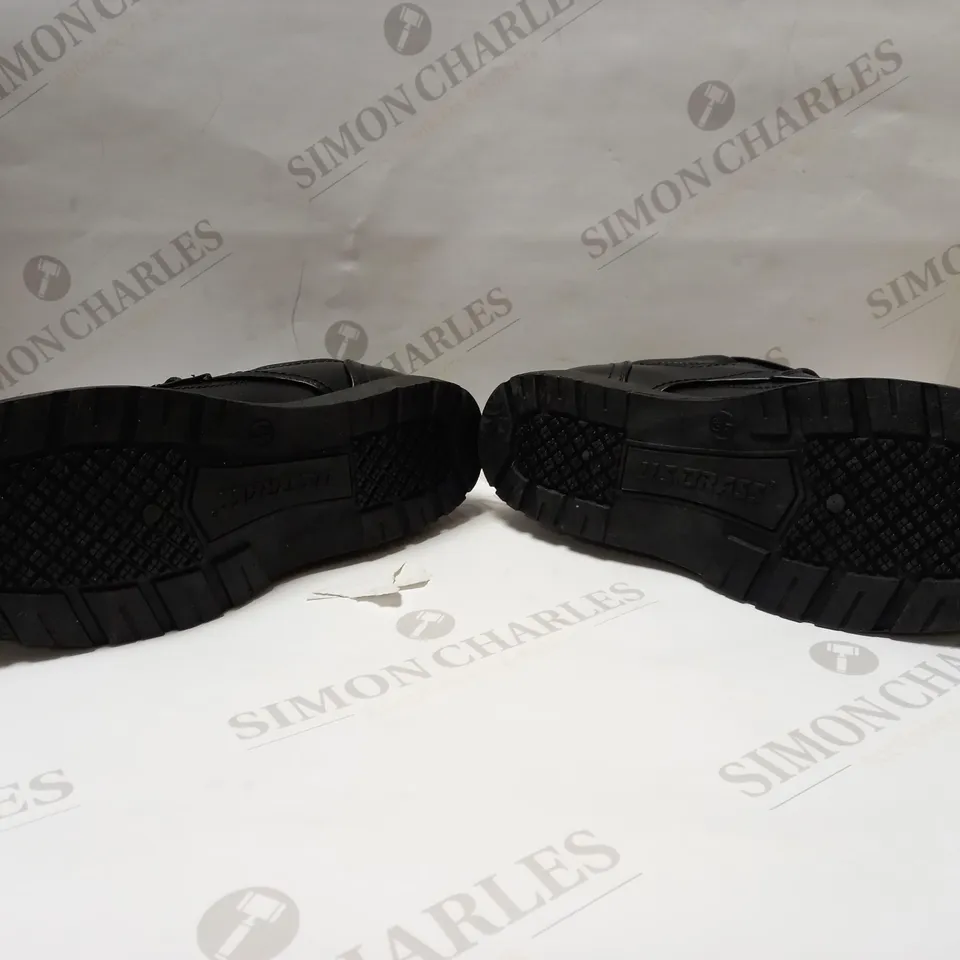 U.S BRASS BLACK BOAT SHOES SIZE 6