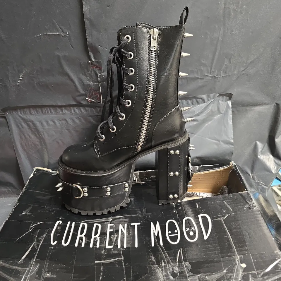 CURRENT MOOD BLACK LEATHER PLATFORM BOOTS WITH SPIKES, LACE-UP, SIDE ZIPPER – UK 6 (US 8)