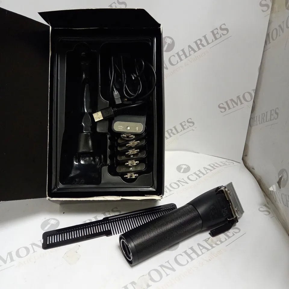 BOXED NOVAH MATTE BLACK PRO SERIES CLIPPERS