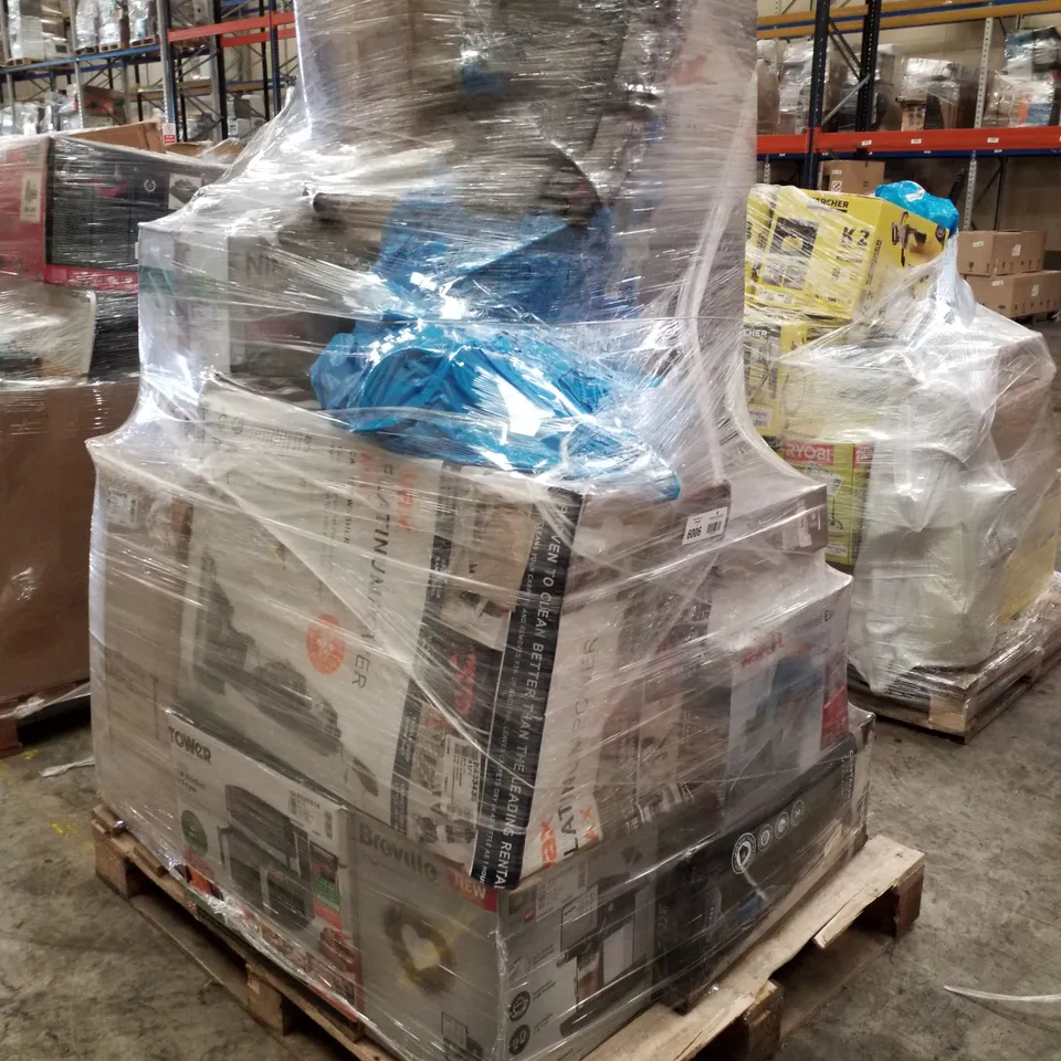 PALLET OF APPROXIMATELY 18 UNPROCESSED RAW RETURN HOUSEHOLD AND ELECTRICAL GOODS TO INCLUDE;