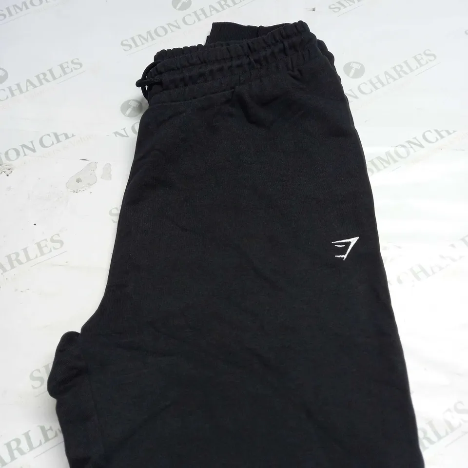 GYMSHARK TRAINING JOGGERS SIZE M