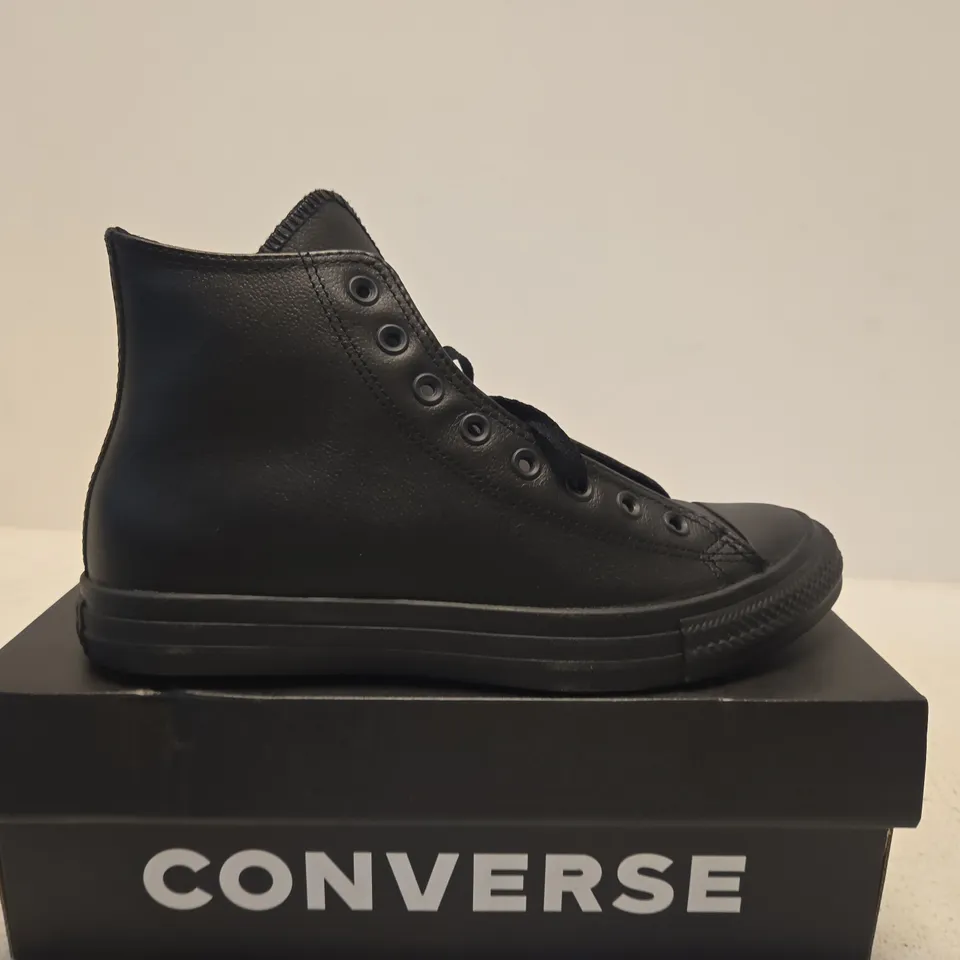 BOXED PAIR OF CONVERSE BLACK HIGH-TOP BOOTS – UK SIZE 9