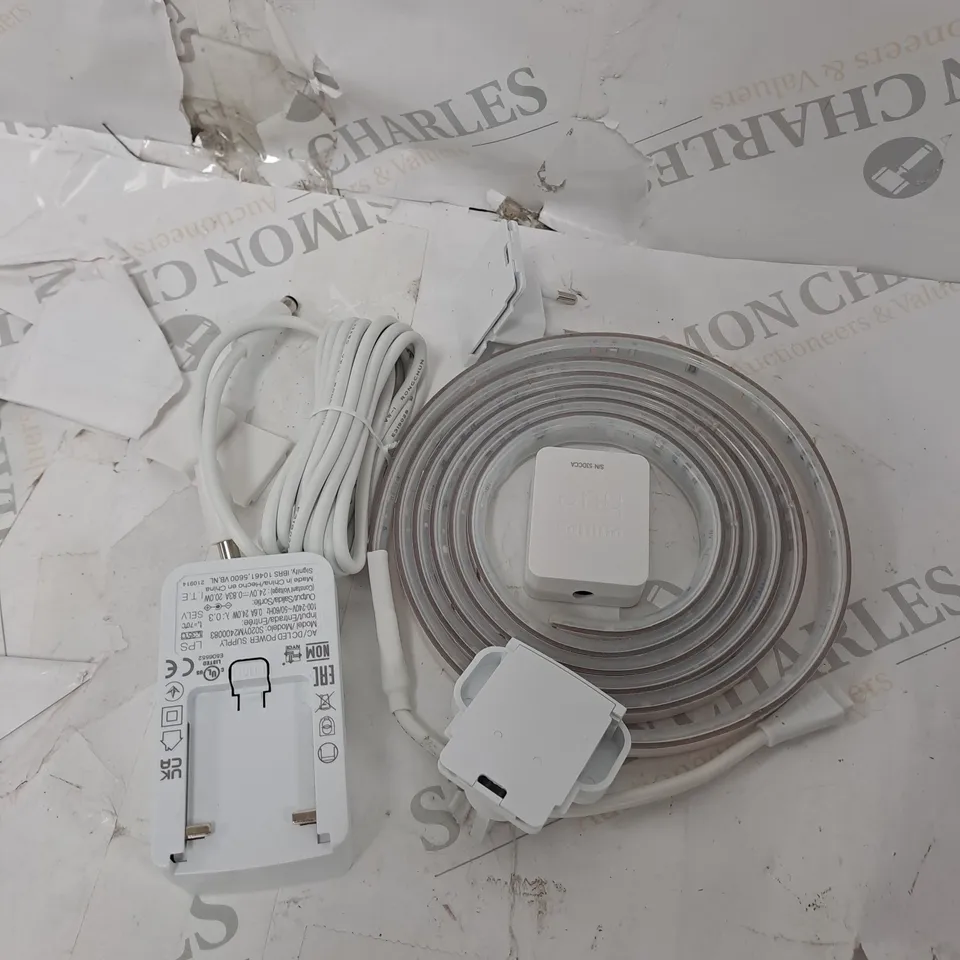 PHILIPS HUE 2M LIGHTSTRIP WHITE AND COLOUR AMBIANCE
