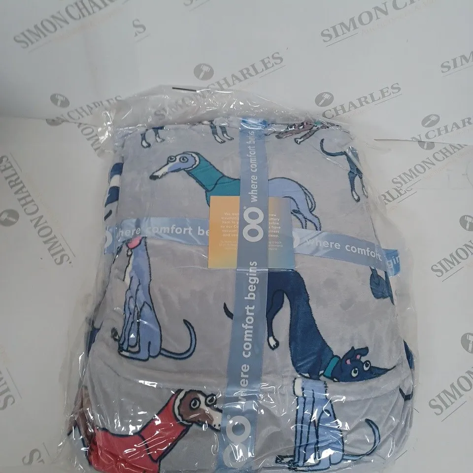 OODIE OVERSIZED WEARABLE BLANKET - SIZE NOT SPECIFIED -DOG PATTERN