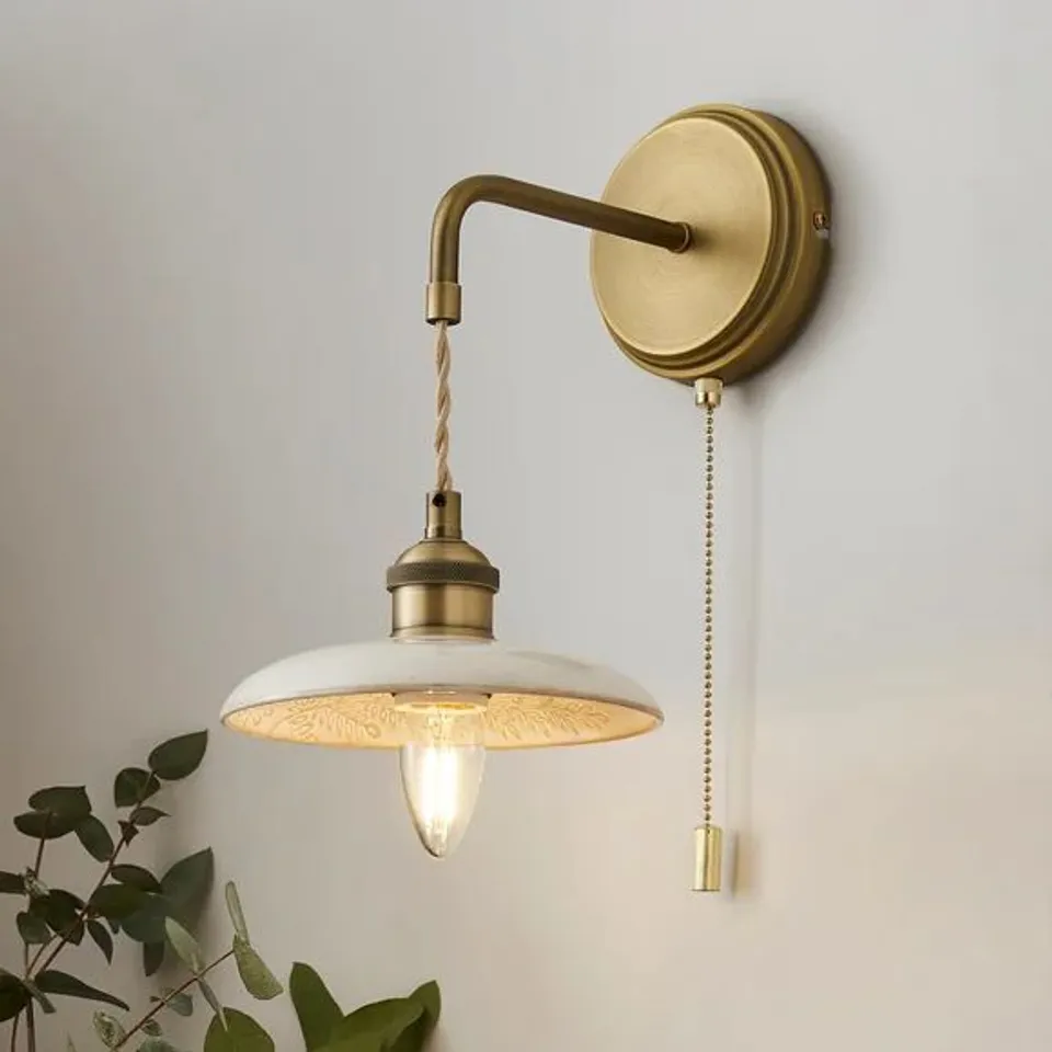 BOXED CHURCHGATE FAWSLEY FERN INDUSTRIAL WALL LIGHT 