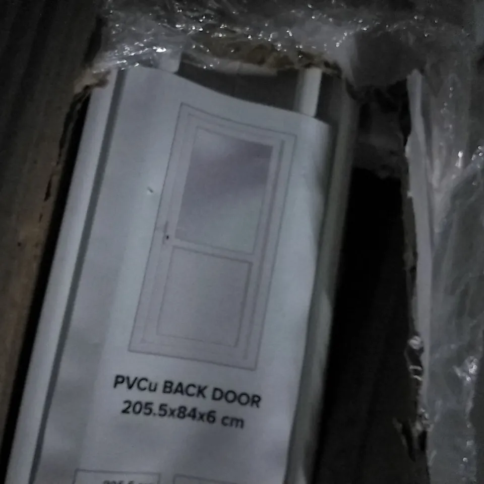 PVCU BACK DOOR - 205.5X84X6CM GLASS BROKEN 