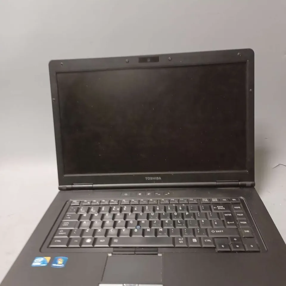 TOSHIBA TECRA A11-152 LAPTOP 