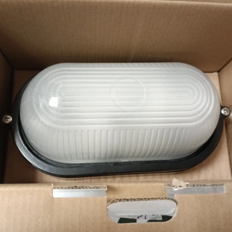 BOXED LUTEC ECHO LIGHT