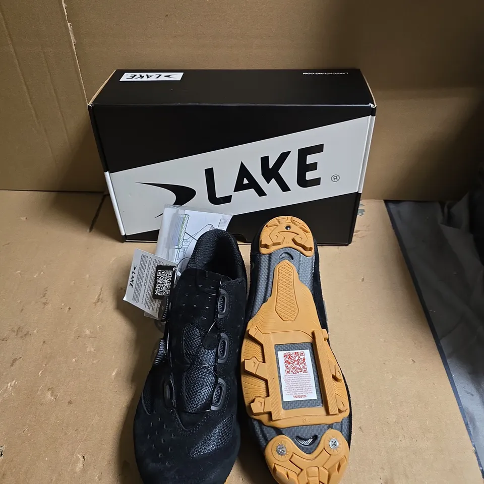 LAKE CYCLING SHOES – BLACK, BOA DIAL - EUR SIZE 43.5 WIDE FIT 