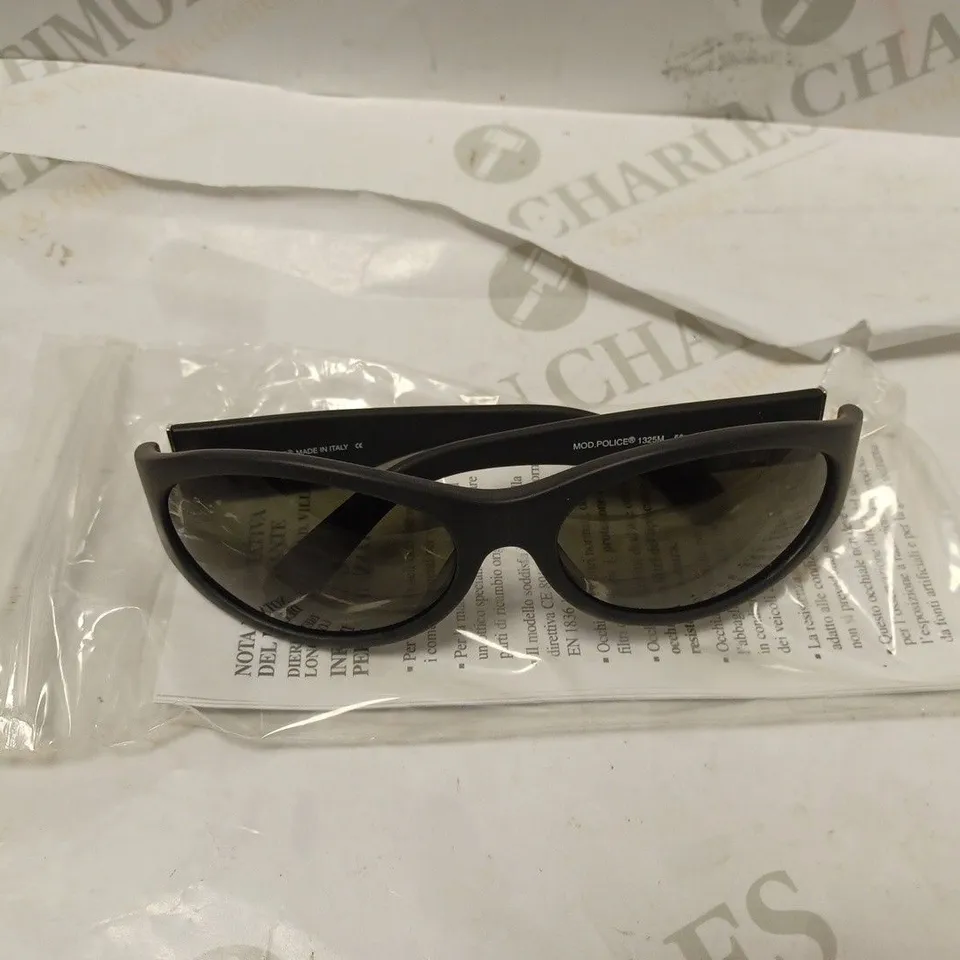 APPROXIMATELY 10 DIERRE POLICE SUNGLASSES - 1325/703