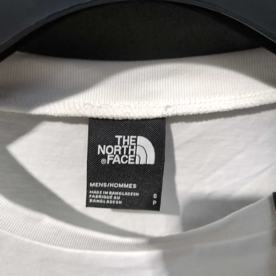 THE NORTH FACE WHITE T-SHIRT – MEN'S UK S (ORIGINAL: S)