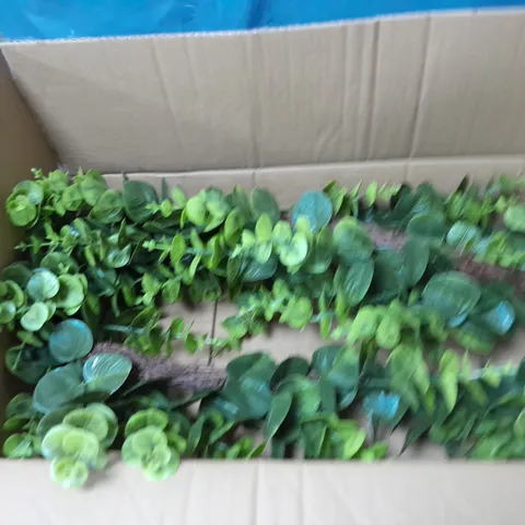 EUCALYPTUS CHRISTMAS GARLAND β 180 CM