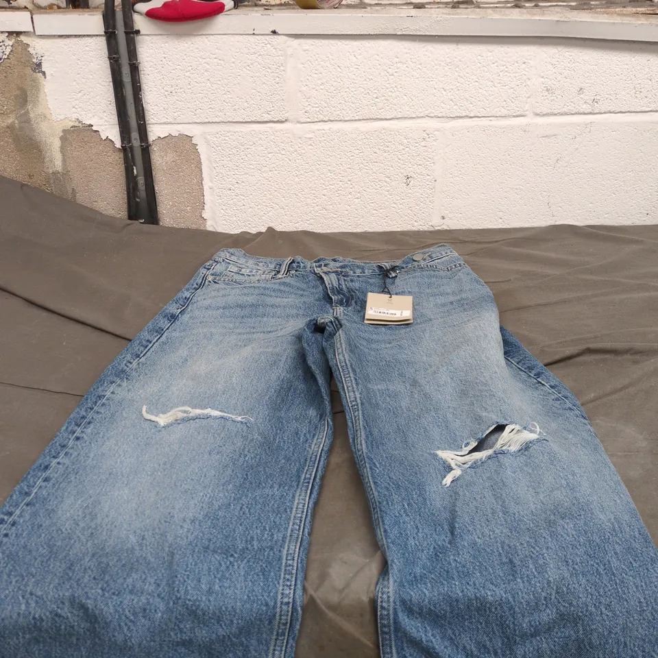 ALL SAINTS AKI CROSSOVER LIGHT INDIGO JEANS SIZE 28 WITH TAGS