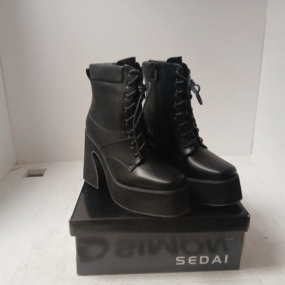 SEDAI BLACK PLATFORM LACE-UP ANKLE BOOTS – BOXED UK 7
