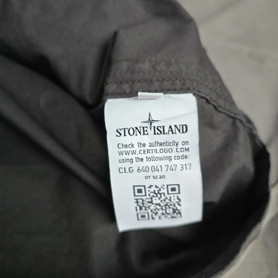 STONE ISLAND GREY LONG-SLEEVE TOP - SIZE UNSPECIFIED