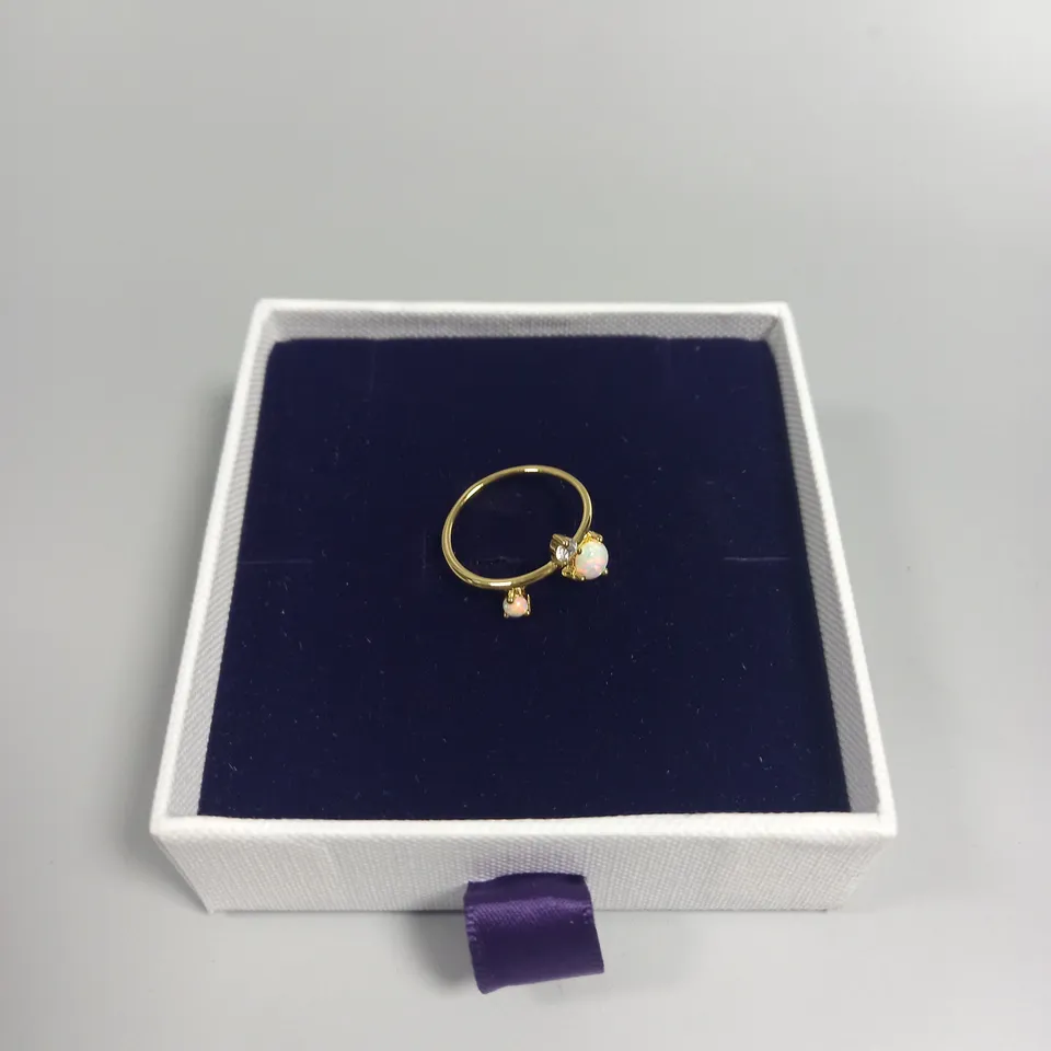 BOXED LUNA CHARLES ELODIE OPAL RING 