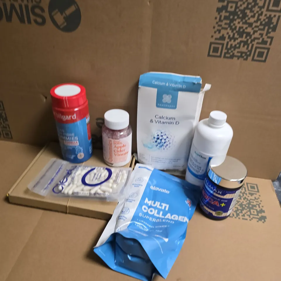 APPROXIMATELY 12 ASSORTED VITAMIN/HEALTH AID PRODUCTS TO INCLUDE ALL MAX TUDCA, WELLGARD VEGAN HIGH FIBRE GUMMIES, MULTI COLLAGEN SUPERBLEND, ETC - COLLECTION ONLY