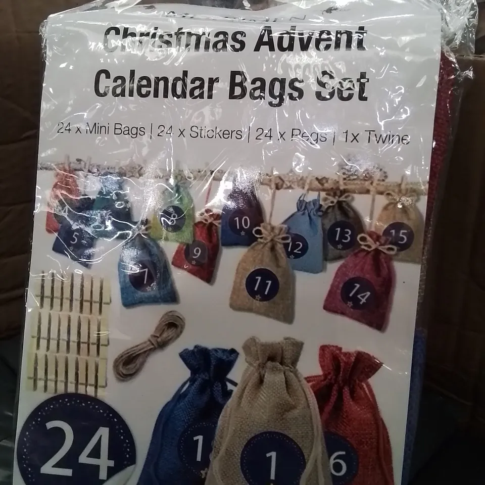 BOX CONTAINING APPROXIMATELY 60 BRAND NEW CHRISTMAS ADVENT CALENDAR BAG SETS 