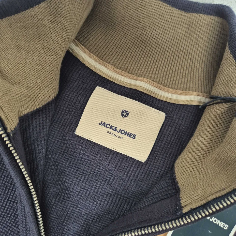 JACK & JONES ZIP CARDIGAN IN NAVY - LARGE