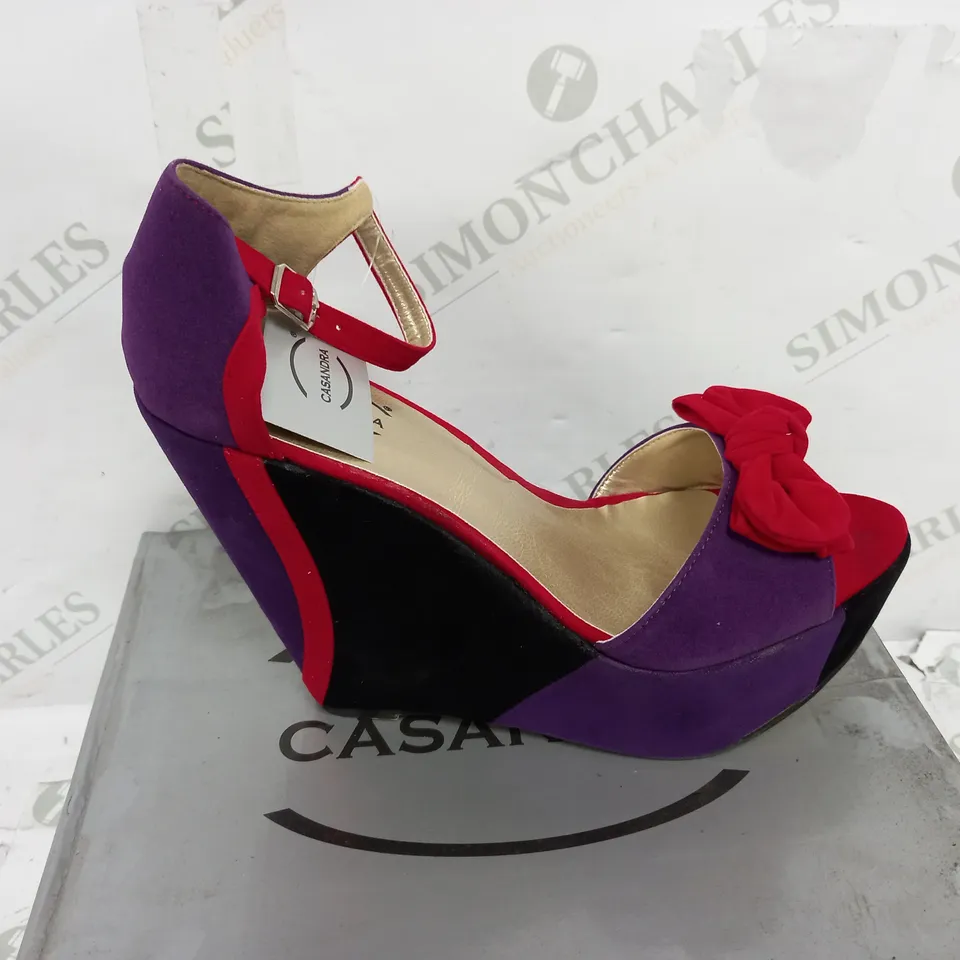 PURPLE RED BLACK STILLETTO BOW SIZE 5