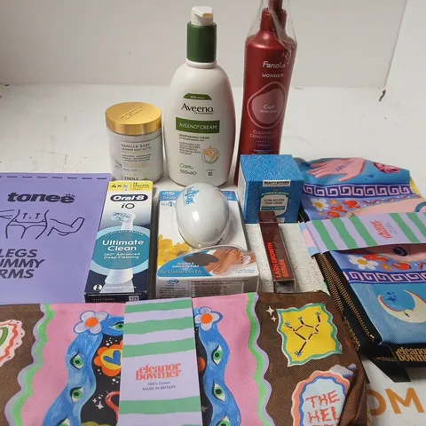 APPROX 12 ASSORTED BEAUTY PRODUCTS TO INCLUDEAVEENO MOISTURISER, ORLA B REPLACEMENT HEADS, PED EGG TOOL, ETC