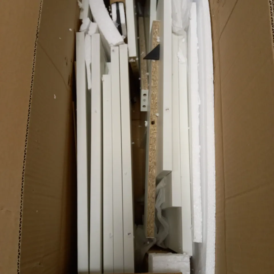 MMT FURNITURE TV STAND WHITE- COLLECTION ONLY