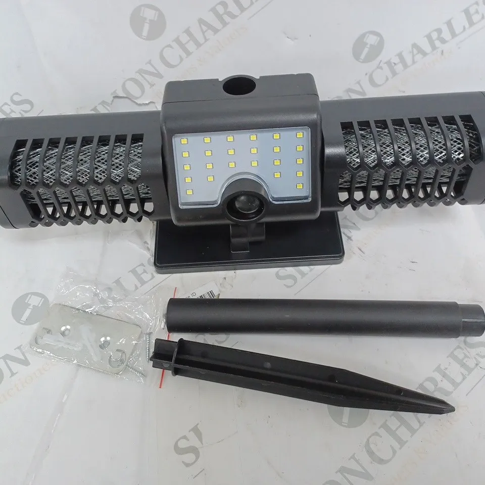 OUTLET BELL & HOWELL SOLAR ZAPPER