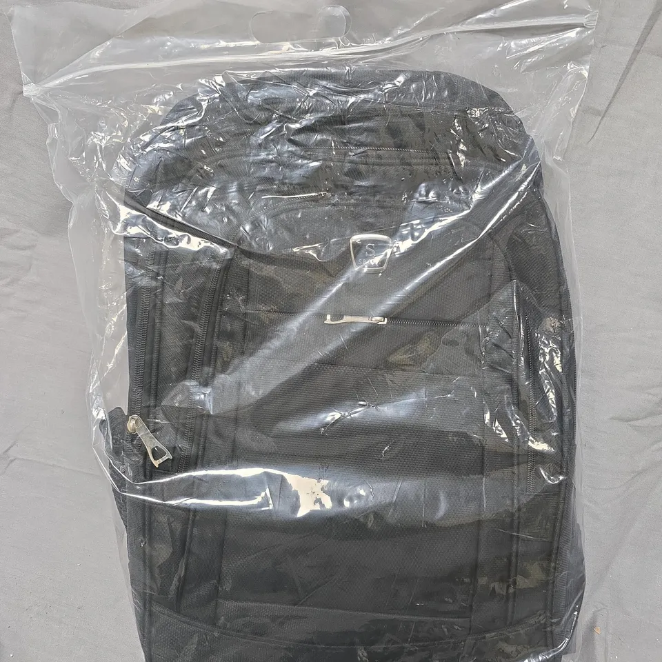 S SPORT BACKPACK IN BLACK 