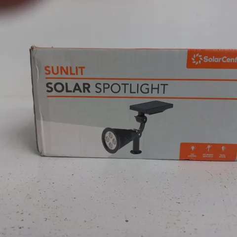SUNLIT SOLAR SPOTLIGHT – GARDEN OUTDOOR LIGHTING (SOLARCENTRE)