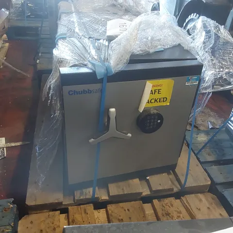 CHUBBSAFES HEAVY DUTY SECURITY SAFE