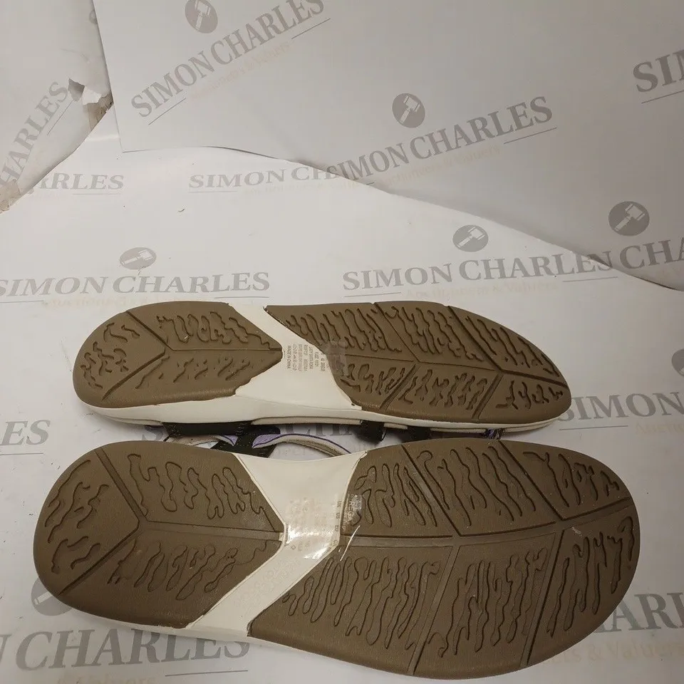 REGATTA LADY ROMA SANDALS SIZE 8