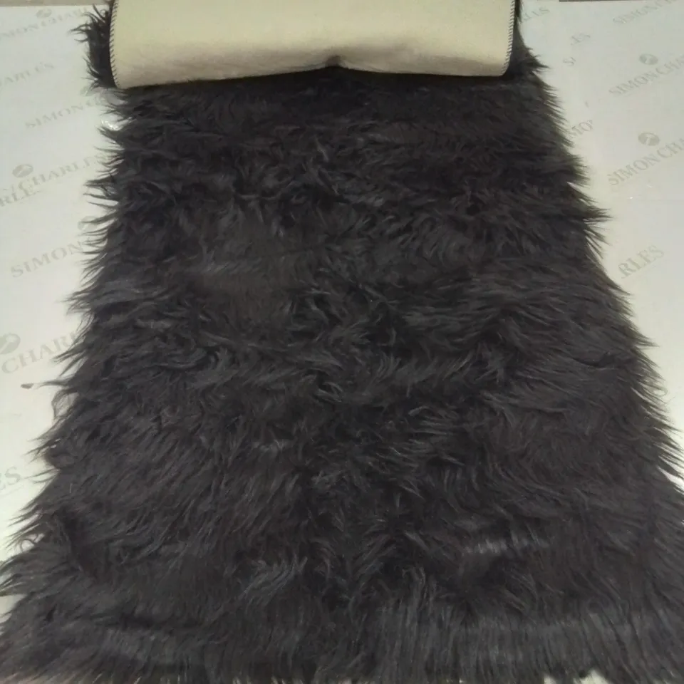 BRAND NEW PACO HOME 960 BLACK PLAYA 50X150CM SHAGGY RUG
