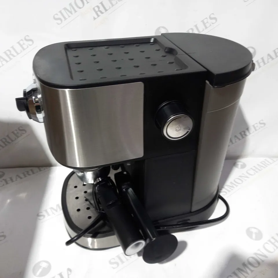 COOK'S ESSENTIALS PUMP ESPRESSO COFFEE MACHINE