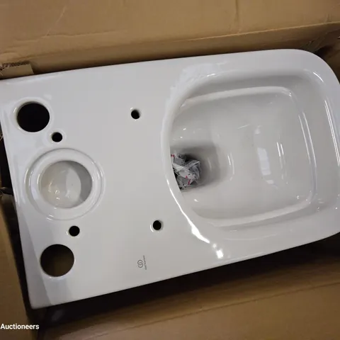 BOXED IDEAL STANDARD CLOSE COUPLED WC PAN