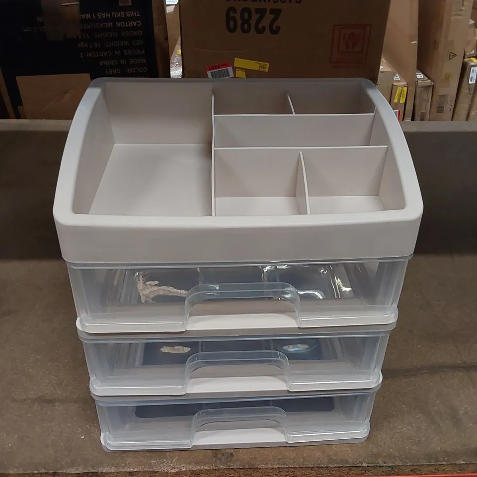 BOXED CLEAR MAKE-UP ORGANIZER (1 BOX)