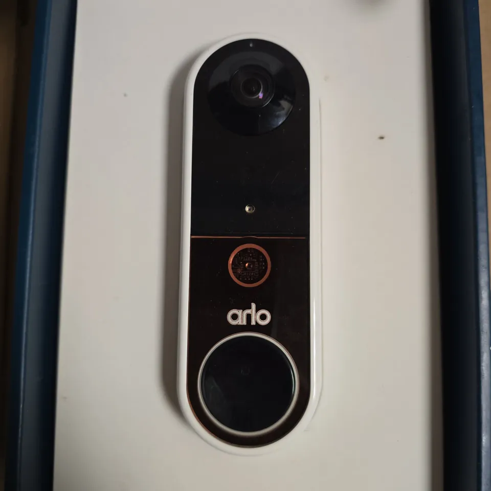 BOXED ARLO ESSENTIAL WIRELESS VIDEO DOORBELL CAMERA