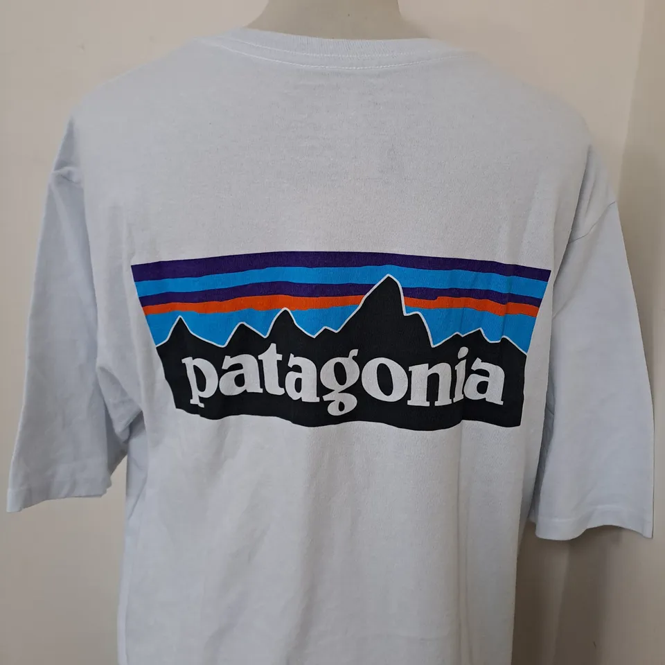 PATAGONIA GRAPHIC CASUAL T-SHIRT SIZE M
