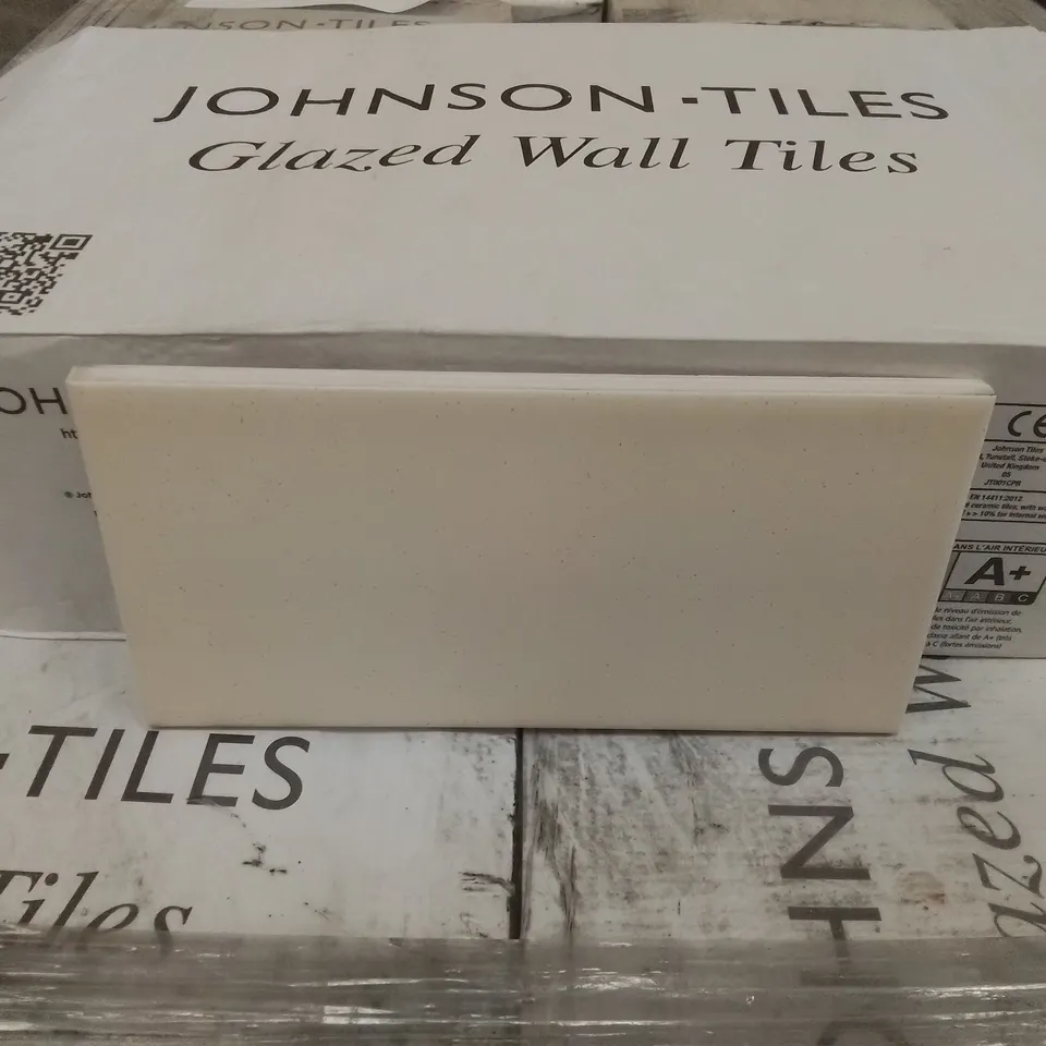 PALLET TO CONTAIN APPROX. 84 X PACKS OF BRAND NEW JOHNSON GLAZED WALL TILES IN CREAM - 40 TILES PER BOX // TILE SIZE: 197 X 97 X 8mm