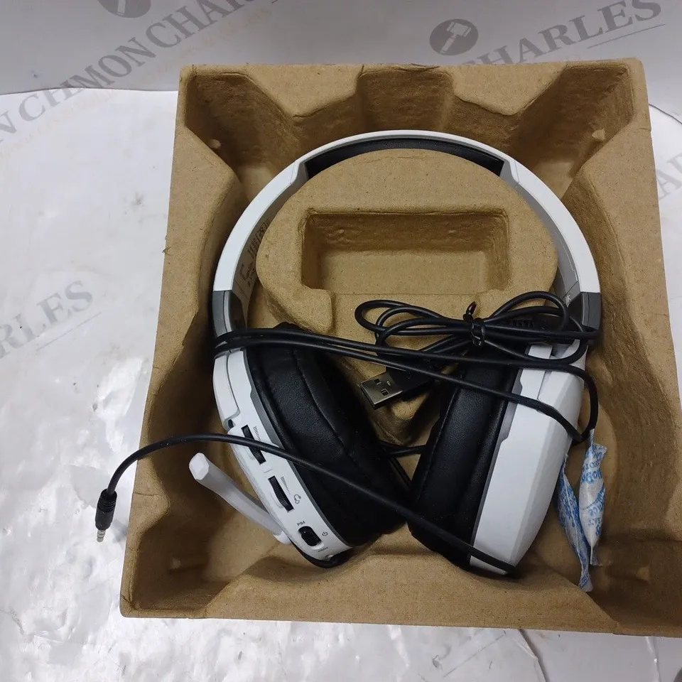 BOXED TURTLE BEACH RECON 200 WIRED HEADSET IN WHITE