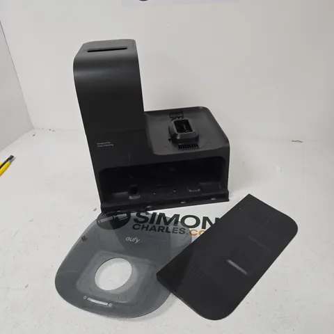 EUFY ROBOVAC OMNI E28 STATION DOCKING UNIT (ROBOT VACUUM) STATION ONLY 