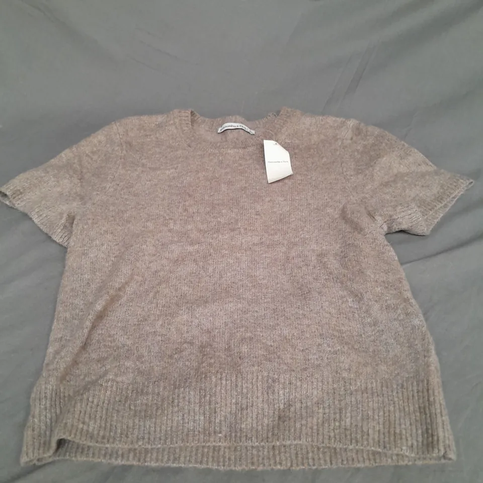 ABERCROMBIE & FITCH KNIT TSHIRT IN LIGHT BROWN MIX SIZE S