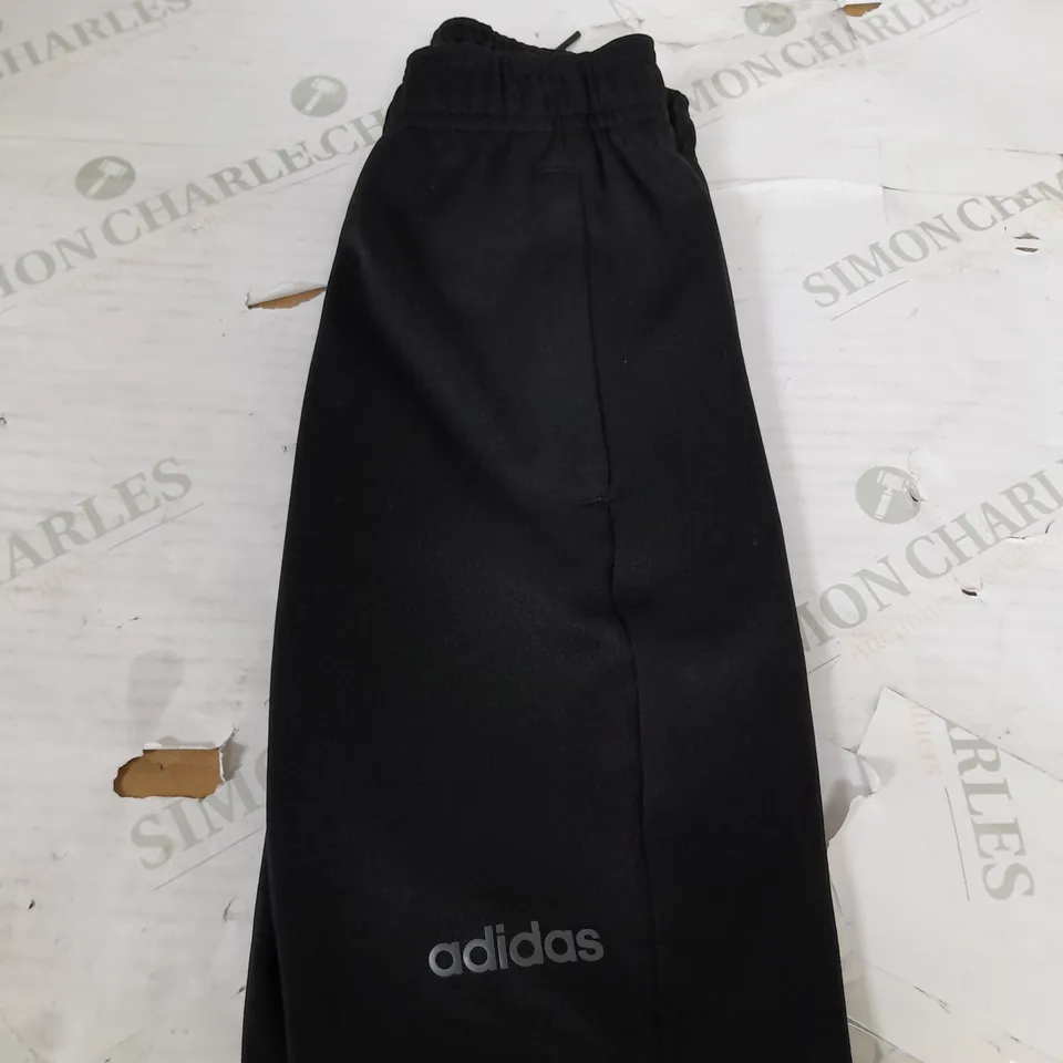 ADIDAS CASUAL LEGGINGS SIZE 5-6 YEARS