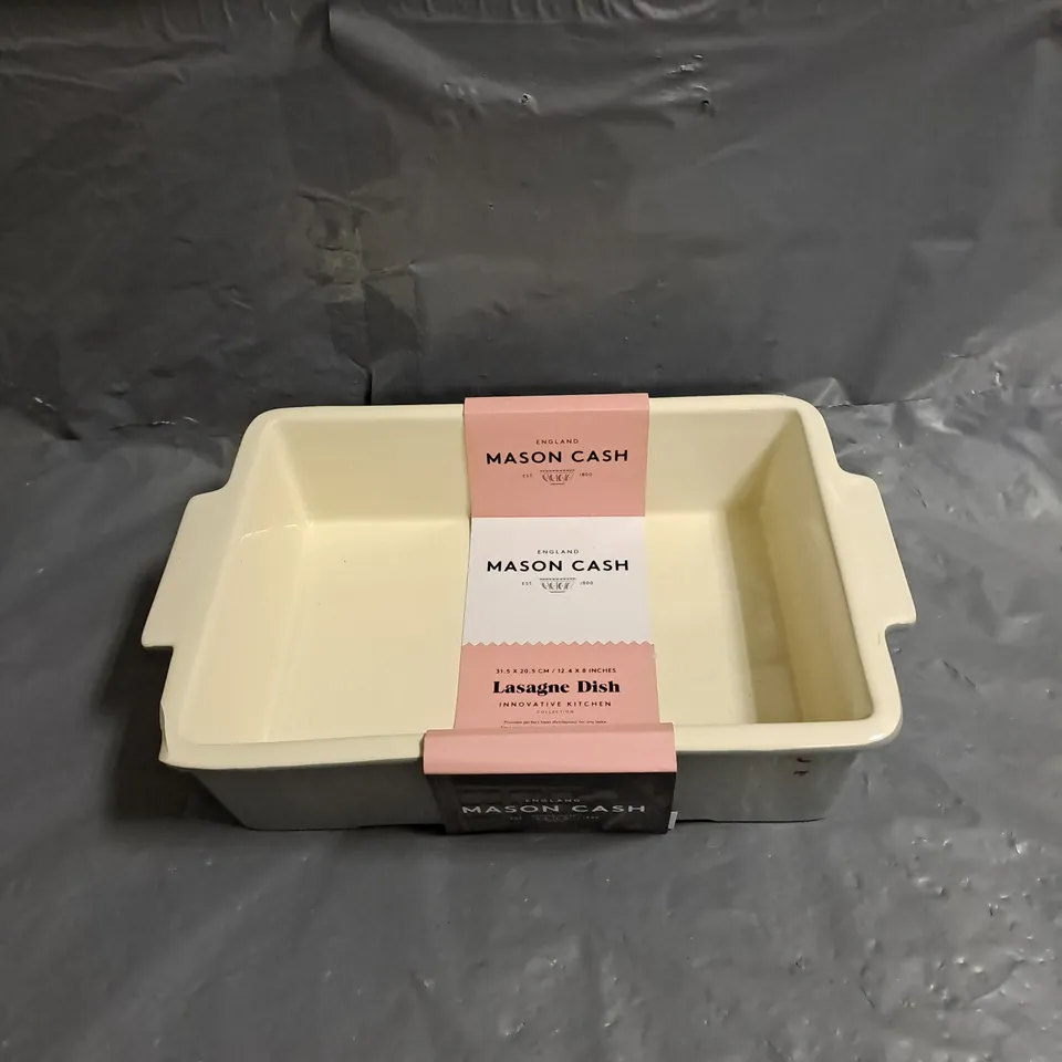 MASON CASH LASAGNE DISH IN CREAM/GREY - COLLECTION ONLY