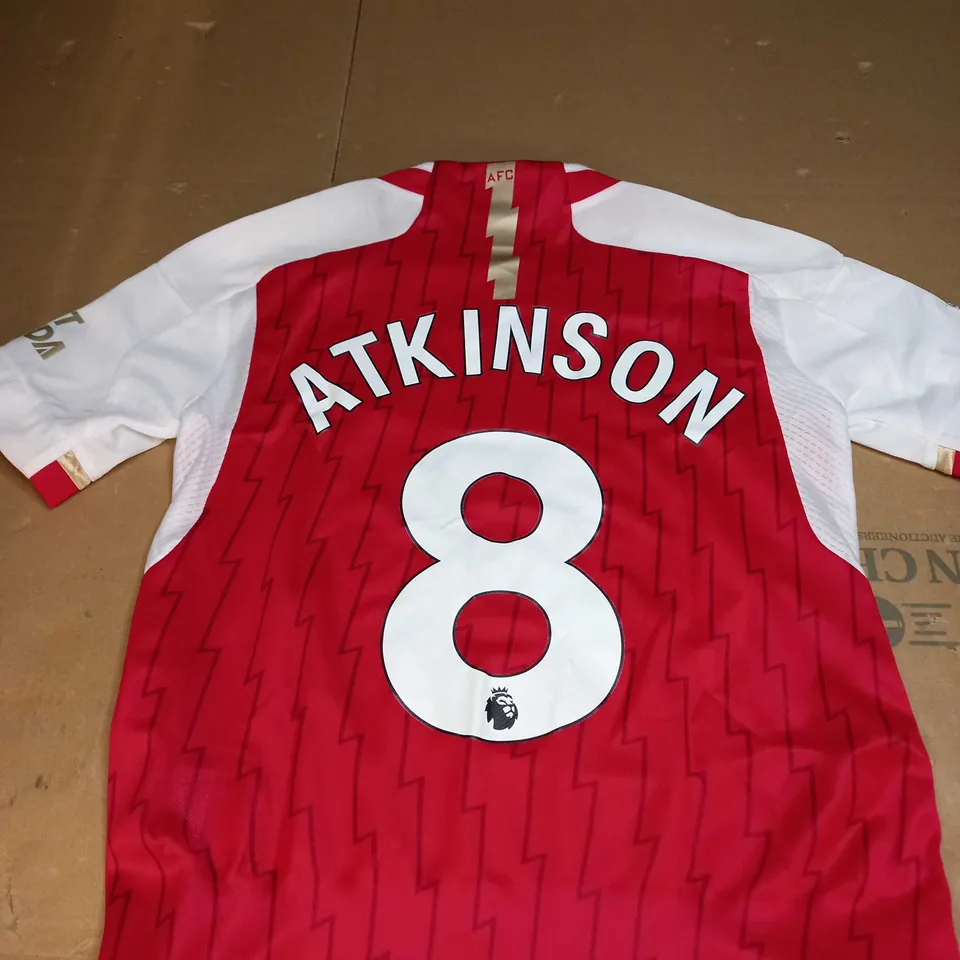 ARSENAL FC HOME SHIRT SIZE 9/10 YEARS