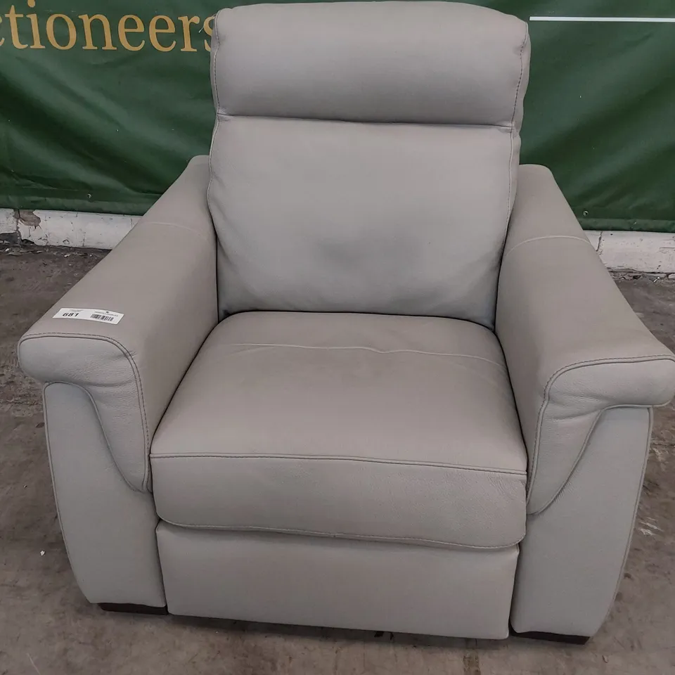 QUALITY ITALIAN DESIGNER ADRIANO POWER RECLINING EASY CHAIR LIGHT GREY LEATHER 