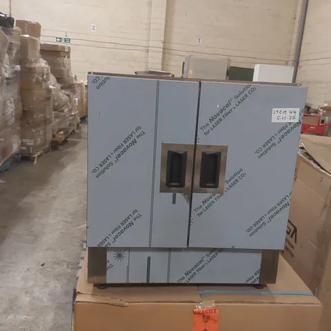 PEDISTALL DOUBLE DOOR CABINET 