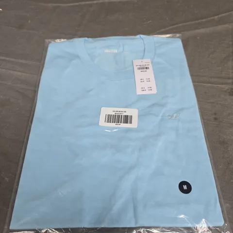 BAGGED HOLLISTER CASUAL TEE - SIZE M