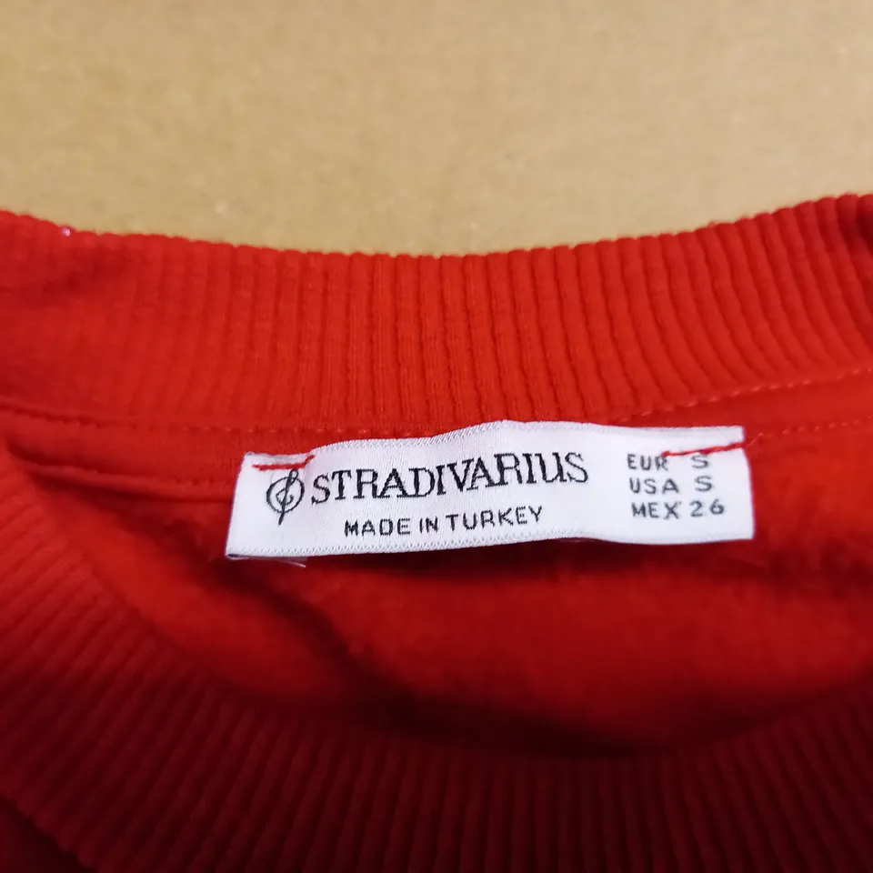 STRADIVARIUS RUE SAINT DENIS RED SWEATSHIRT AND SWEATPANTS - SIZE EU S/XS