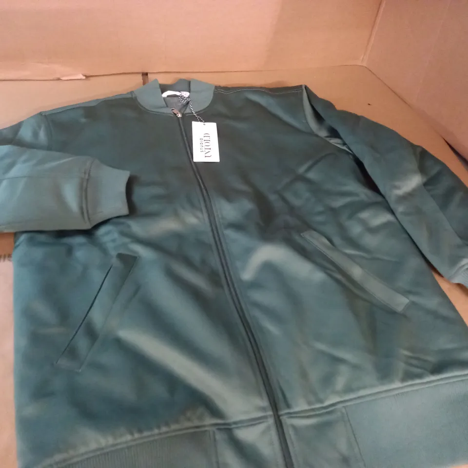 STUDIO UNTOLD GREEN JACKET - UK 16/18