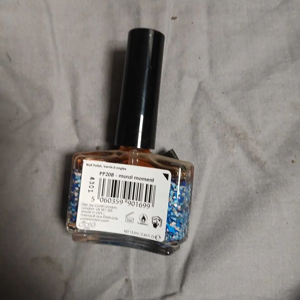 BOX OF APPROXIMATELY 108 CIATE PAINT POTS NAIL POLISH – BLUE GLITTER-NO EXPIRY DATE SHOWN 